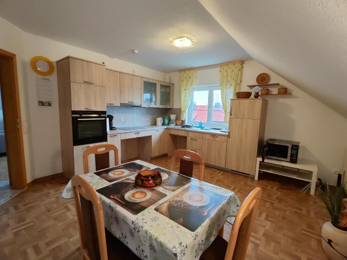 Apartment Mit Blick Auf Herkules Mit Parkplatz คาสเซล ภายนอก รูปภาพ